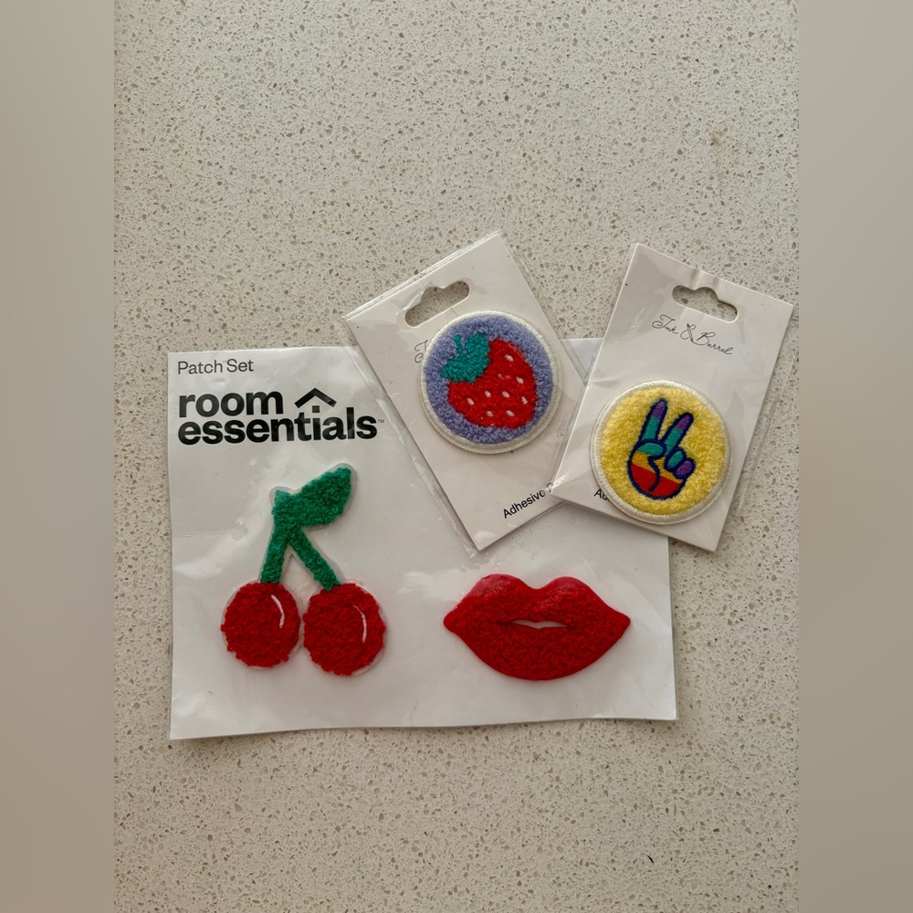 Adhesive Patches B4